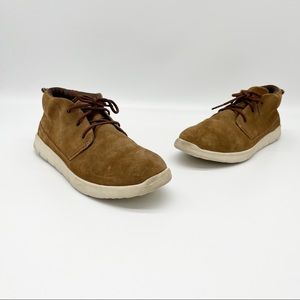 UGG Freamon Suede Chukka Boots Size 6